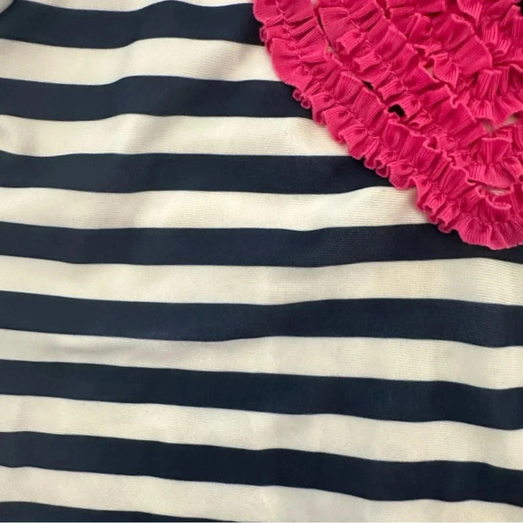 Crazy 8 Girl Toddler Short Sleeve Navy & White Stripe with Pink Heart Sz 4T GUC - Picture 4 of 7